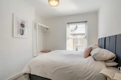 Image de 3 Bed in Cardiff (oc-bow188)