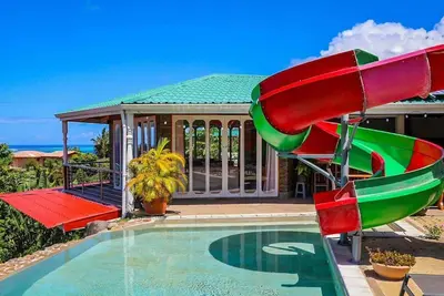 Image de Villa Kia Ora House - Piscine à débordement et vue exceptionnelle sur le lagon