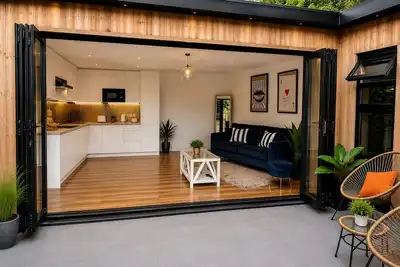 Image de Nottingham Cabin Sleeps 4 - Free Parking & WiFi