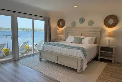 Image de Lakefront Oasis: kayaks, game garage, sleeps 16