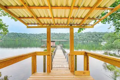 Image de Dual Cottages on Lake of the Ozarks!