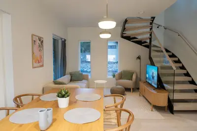 Image de Brand new, stylish house, sauna, parking