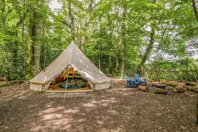 Image de The Moroccan Bell Tent, pet friendly in Hollington, Hampshire