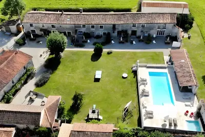Image de Rosier Gîte – Gîte 2 chambres avec terrasse et piscine partagée