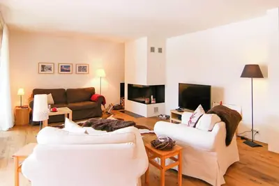 Image de Salis 02 by Arosa Holiday Appartement/Fewo, Dusche und Bad, Wc, 4-Bettwohnung by Interhome