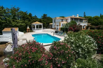 Image de Villa Paraiso | 6 chambres | Jacuzzi | Carvoeiro