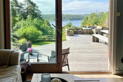 Image de Chalet situé près du sentier côtier, ensoleillé toute la journée