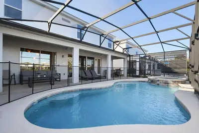Image de Last Minute Disney Getaway! Private Pool & Themed Bedrooms. Book Now! #172577