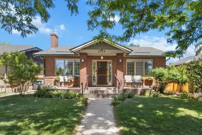 Image de Capitol District Retreat - Historic Home & Patio