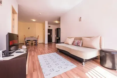 Image de SeaNest Golden Sands Apartment