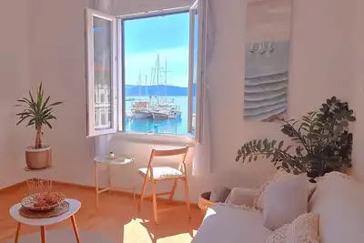 Image de Appartement de deux chambres prés de la plage Omis (A-24904-a)