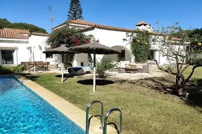 Image de Villa à Chiclana avec piscine