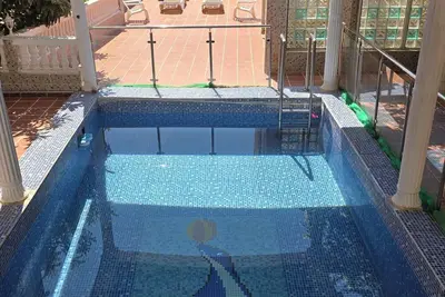 Image de location d'une grande et belle villa avec piscine prés de la plage a Annaba