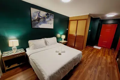 Image de A space of style, peace and, comfort with a very reasonable price.