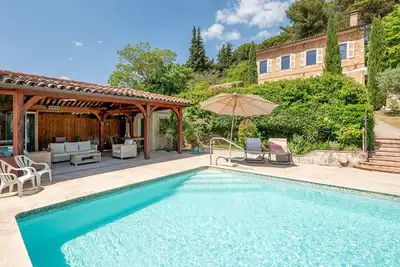 Image de Marie-Marthe | Bastide de charme avec piscine privée à Aups