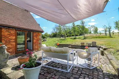 Image de Barn Owl Cottage, pet friendly, with pool in Harrold