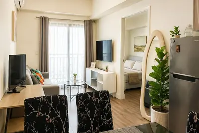 Image de Cozy 1br Condo Near It and Ayala can accommodate up to 6 pax by Benj's Place