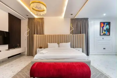 Image de Spacious 2 Bedroom Apartment with Top Notch Amenities. Qq  With Ps5 on Request