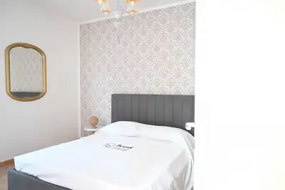 Image de S377 – Sirolo, large two-room apartment with garden