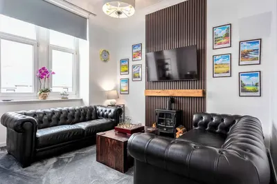 Image de Stylish apartment in central Troon close to beach.