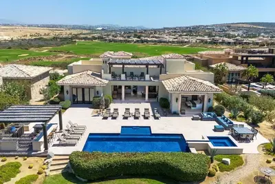 Image de 5 Br Grand Villa at Diamante