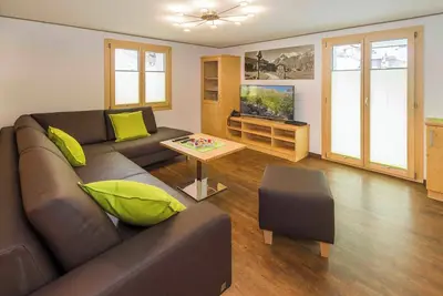 Image de Lunic, AZapartments. ch, B&B, (Grächen), 1057 by Interhome