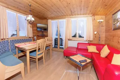 Image de Fleurs des Alpes, (Grächen), by Interhome