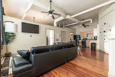 Image de Cozy Loft (A) near the Heart of Clemson🐯