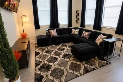 Image de Lux in the Lofts near the heart of Clemson