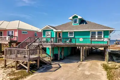 Image de Pet-Friendly Cottage with Private Beach Access & Pier in Dauphin Island, Alabama