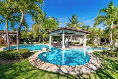 Image de 4br Garden Villa in Cocotal Punta Cana - Private Pool & Nature Views