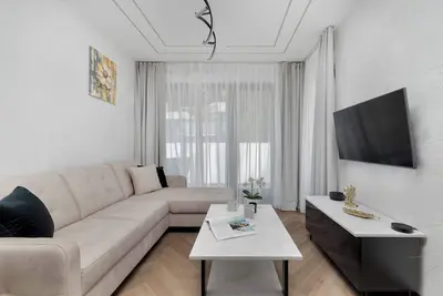 Image de Air-conditioned Apartment with a Balcony | Workspace | Parking