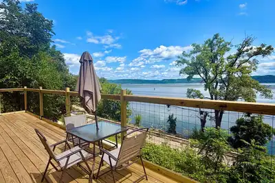 Image de Eagles View Cottage- w/ hot tub