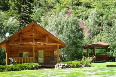Image de Cottonwood Cabin in Dry Creek