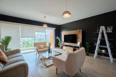 Image de Geko| Bright 3br with Balcony and natural view