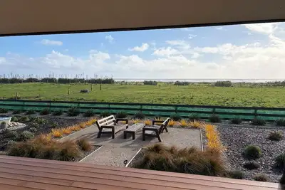 Image de Carters Beach Escape