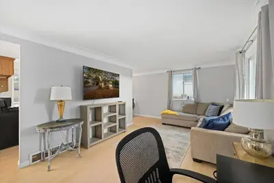 Image de Entire 3-bedroom house in peaceful Toledo with air conditioning