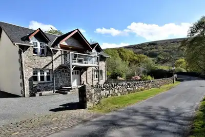 Image de 5 Bed in Colintraive (oc-74117)