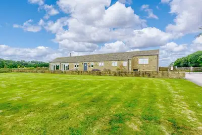 Image de 3 Bed in Huddersfield (oc-88924)