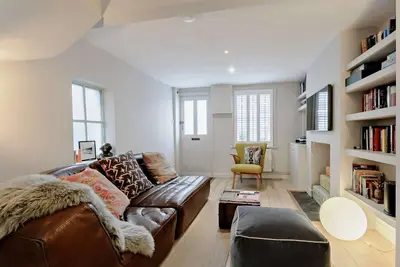 Image de 2 Bed in Whitstable (oc-83291)