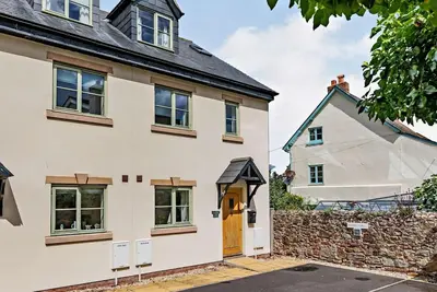 Image de 3 Bed in Watchet (oc-83532)