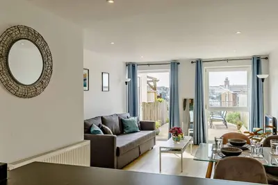 2 Bed in Brixham (oc-83741)