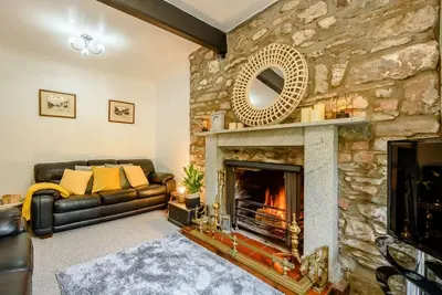 3 Bed in Ferryside (oc-88784)