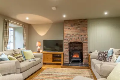 Image de 3 Bed in Axminster (oc-bloco)