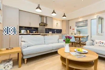 Image de 3 Bed in Eastbourne (oc-ehc38)