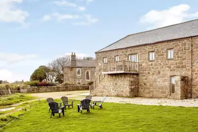 Image de 4 Bed in Penzance (oc-romba)