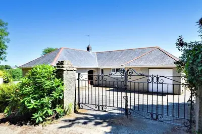 Image de 2 Bed in Falmouth (oc-tvean)