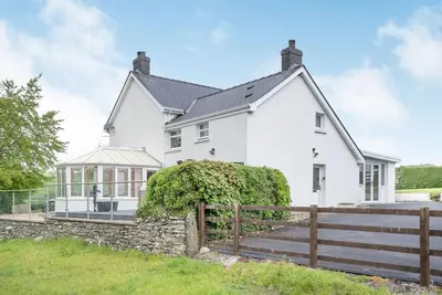 Image de 4 Bed in Lampeter (oc-41577)