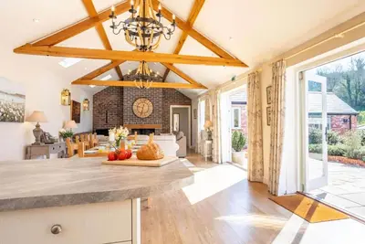 Image de 4 Bed in Dorchester (oc-42204)
