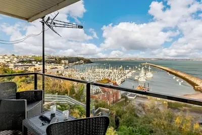 3 Bed in Brixham (oc-bx034)
